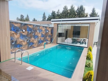 4 otaqlı həyət evi/bağ evi - Mərdəkan q. - 170 m²