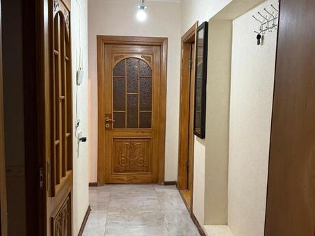 3 otaqlı köhnə tikili - 28 May m. - 100 m²