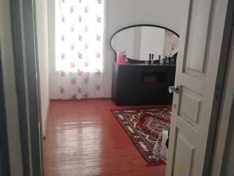 3 otaqlı həyət evi/bağ evi - Buzovna q. - 90 m²