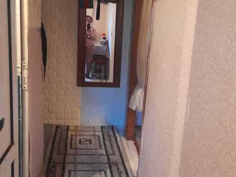 1 otaqlı köhnə tikili - Neftçilər m. - 29.7 m²