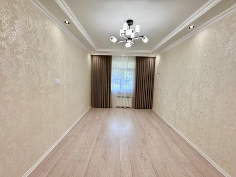 2 otaqlı köhnə tikili - Azadlıq Prospekti m. - 55 m²