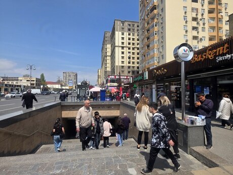 3-комн. новостройка - м. Иншаатчылар - 97 м²