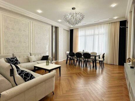 3-комн. новостройка - м. Нариман Нариманов - 130 м²