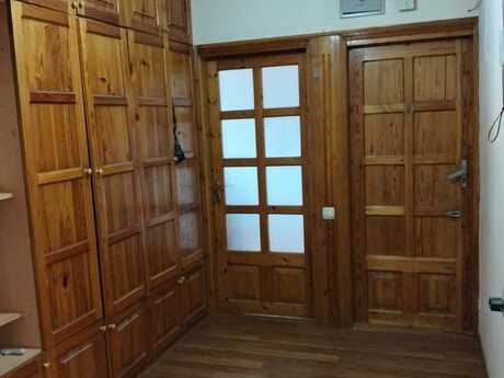 4 otaqlı köhnə tikili - Neftçilər m. - 110 m²