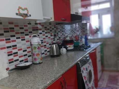2 otaqlı həyət evi/bağ evi - Nərimanov r. - 70 m²