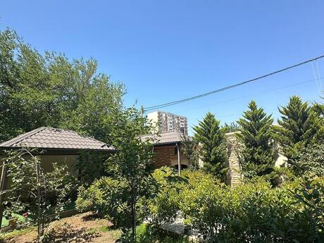 6 otaqlı həyət evi/bağ evi - Badamdar q. - 250 m²