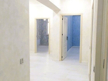 3-комн. новостройка - м. Иншаатчылар - 100 м²