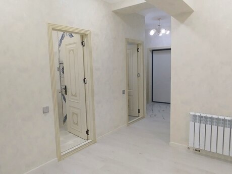 3-комн. новостройка - м. Иншаатчылар - 100 м²