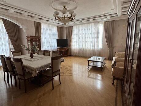 4 otaqlı mənzil, 180 m², Elmlər Akademiyası: 520 000 ₼ 3