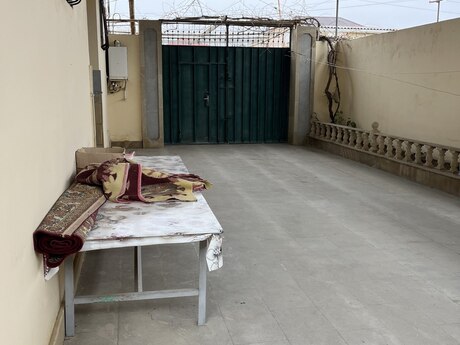 3 otaqlı həyət evi/bağ evi - Xocəsən m. - 110 m²