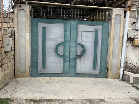 3 otaqlı həyət evi/bağ evi - Xocəsən m. - 110 m²