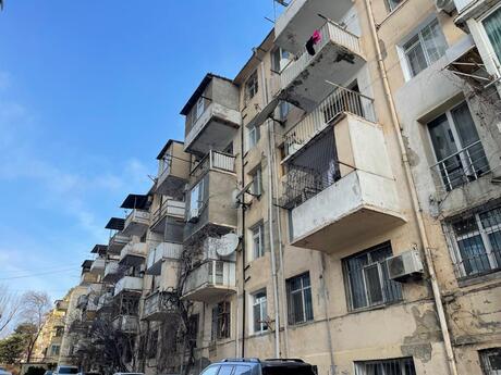 2 otaqlı köhnə tikili - Elmlər Akademiyası m. - 58 m²
