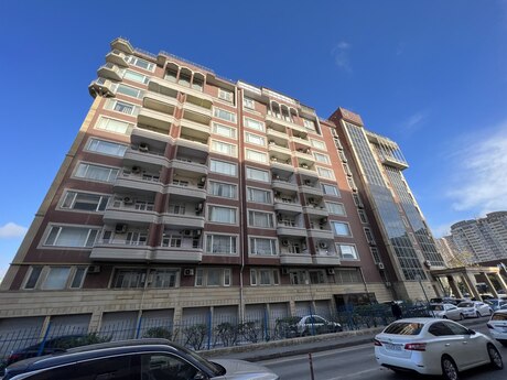 Elan №6075126 - Bakı, Şah İsmayıl Xətai m., 5 otaqlı, 185 m², 7/10 mərtəbə