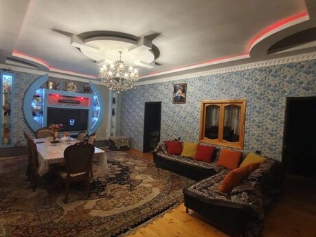4 otaqlı həyət evi/bağ evi - 20-ci sahə q. - 135 m²