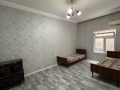 4 otaqlı həyət evi/bağ evi - Binəqədi q. - 100 m²