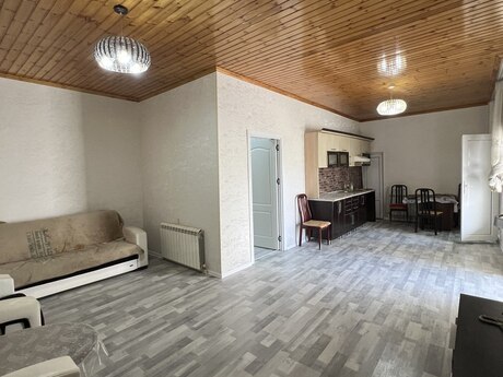 4 otaqlı həyət evi/bağ evi - Binəqədi q. - 100 m²