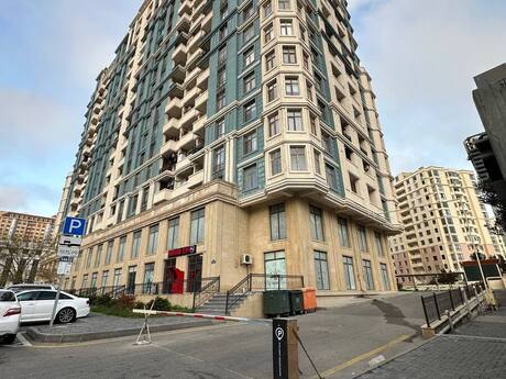 Elan №6075188 - Bakı, Gənclik m., 3 otaqlı, 135 m², 9/17 mərtəbə