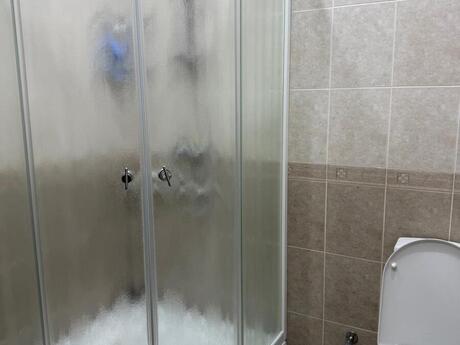 4 otaqlı yeni tikili - Nizami m. - 200 m²