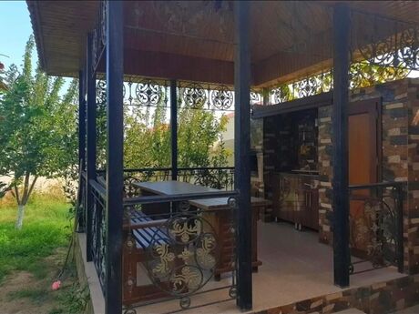 4 otaqlı həyət evi/bağ evi - Dübəndi q. - 140 m²