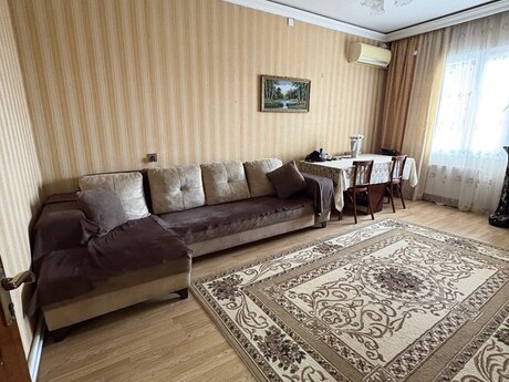 2 otaqlı köhnə tikili - Suraxanı r. - 65 m²