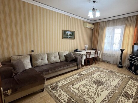 2 otaqlı köhnə tikili - Suraxanı r. - 65 m²