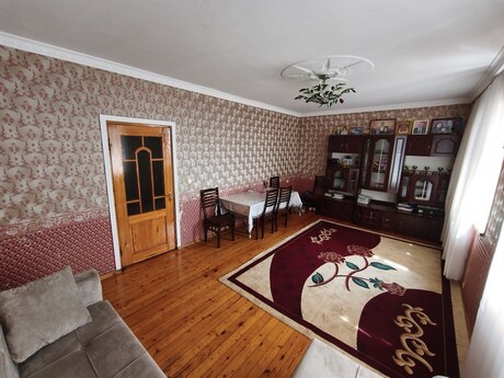 5 otaqlı köhnə tikili - Zığ q. - 100 m²