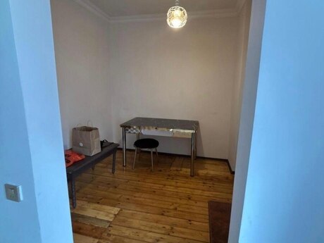 3 otaqlı həyət evi/bağ evi - Həzi Aslanov q. - 60 m²
