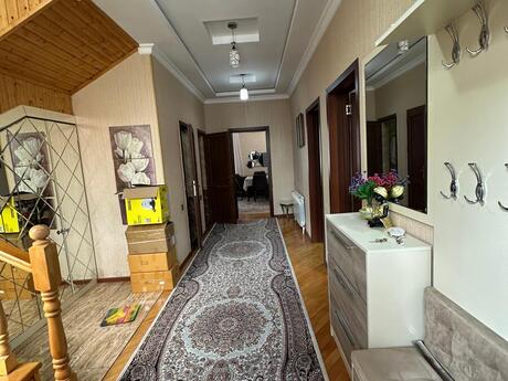 6 otaqlı həyət evi/bağ evi - Əhmədli q. - 180 m²