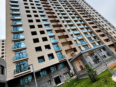 2-комн. новостройка - м. 28 мая - 61.7 м²