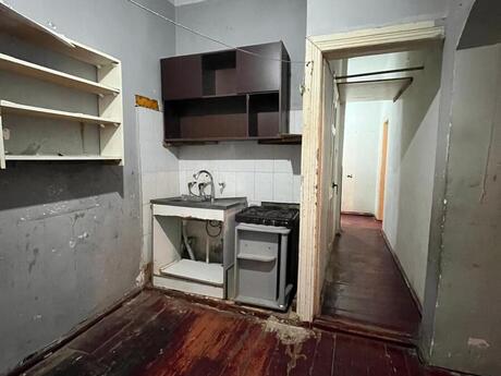 2 otaqlı köhnə tikili - Biləcəri q. - 70 m²