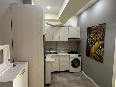 3 otaqlı yeni tikili - İnşaatçılar m. - 90 m²