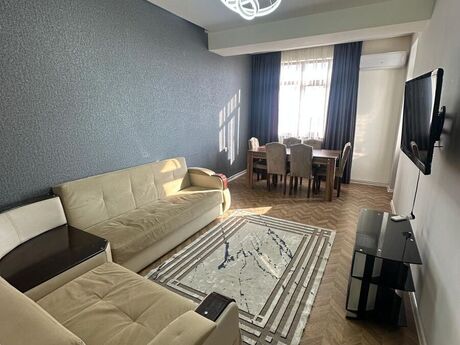 3 otaqlı yeni tikili - İnşaatçılar m. - 90 m²