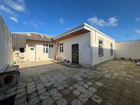 4 otaqlı həyət evi/bağ evi - Şağan q. - 185 m²