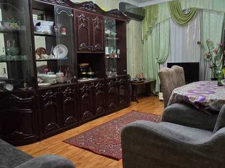 2 otaqlı köhnə tikili - Xətai r. - 70 m²