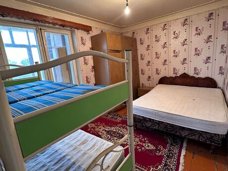 3 otaqlı köhnə tikili - Həzi Aslanov q. - 70 m²