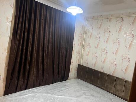 2 otaqlı köhnə tikili - Neftçilər m. - 50 m²