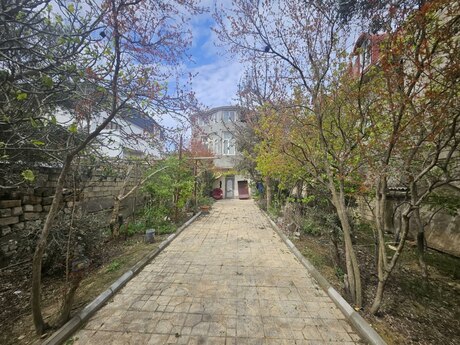 5 otaqlı həyət evi/bağ evi - Badamdar q. - 280 m²