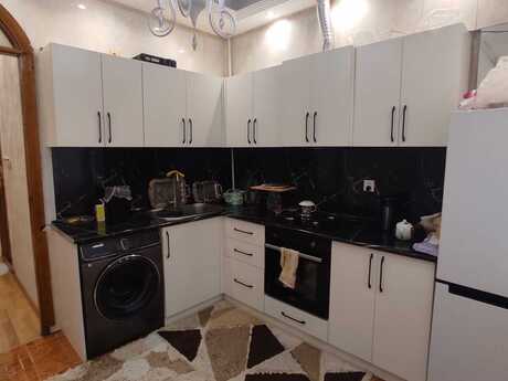 3 otaqlı köhnə tikili - Nərimanov r. - 91 m²