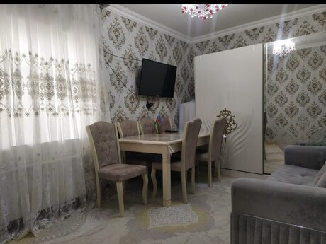 2 otaqlı həyət evi/bağ evi - 20-ci sahə q. - 40 m²