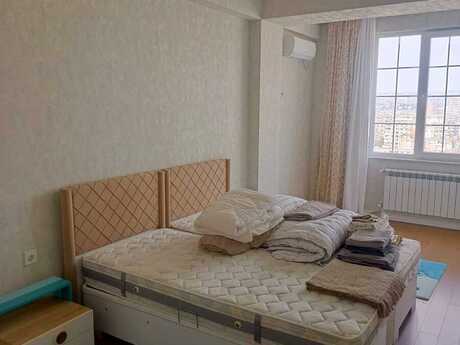 4 otaqlı yeni tikili - Binəqədi r. - 230 m²