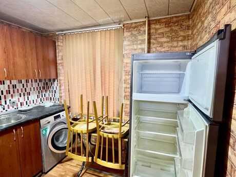 2 otaqlı köhnə tikili - Elmlər Akademiyası m. - 60 m²