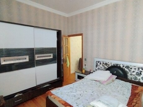 2-room apartment, 70 m², Həzi Aslanov: 143 000 ₼ 3