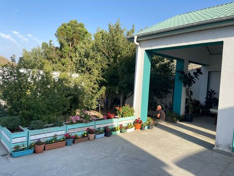 4 otaqlı həyət evi/bağ evi - Mərdəkan q. - 200 m²