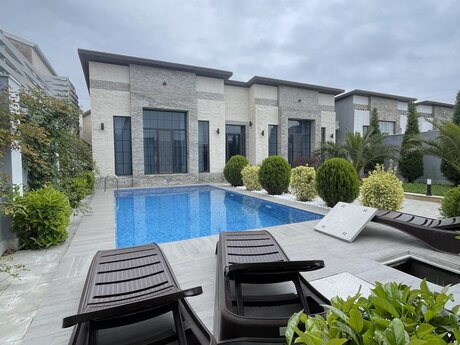4 otaqlı həyət evi/bağ evi - Mərdəkan q. - 250 m²