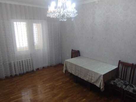 3 otaqlı köhnə tikili - Həzi Aslanov m. - 72 m²