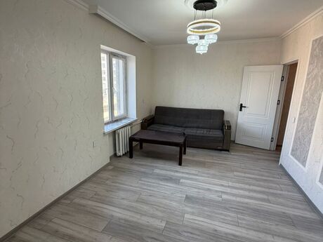 1 otaqlı köhnə tikili - Binəqədi r. - 35 m²