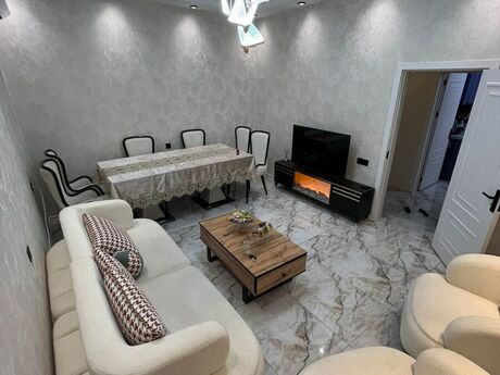 3 otaqlı həyət evi/bağ evi - Buzovna q. - 105 m²