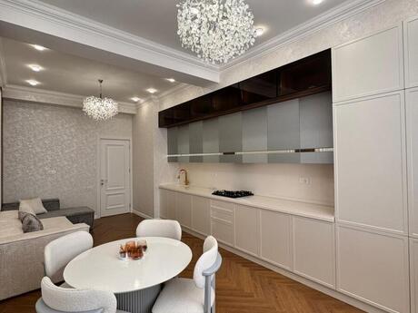 3-комн. новостройка - м. Нариман Нариманов - 130 м²