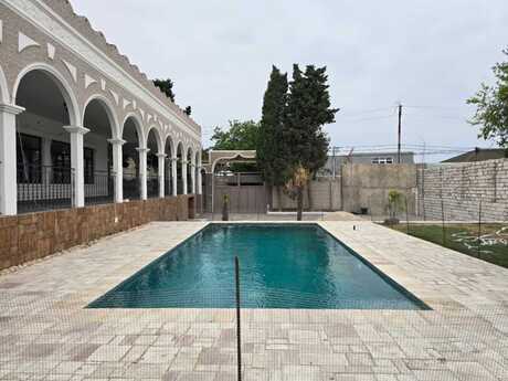 4 otaqlı həyət evi/bağ evi - Mərdəkan q. - 200 m²
