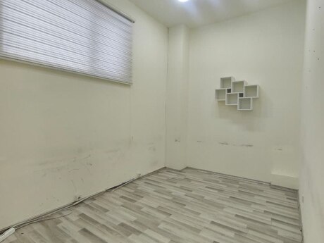 4-комн. офис - м. 28 мая - 83 м²